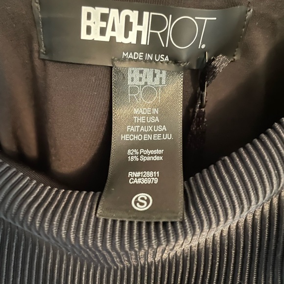 NWT Beach Riot Sydney One Piece Ribbed swim suit size small - Picture 3 of 4